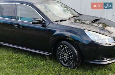 Универсал Subaru Legacy 2011 в 