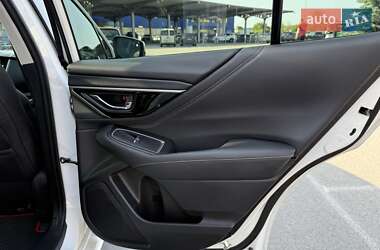 Седан Subaru Legacy 2019 в 