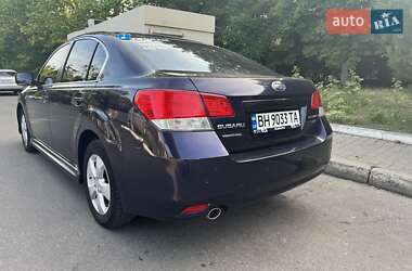 Седан Subaru Legacy 2010 в 