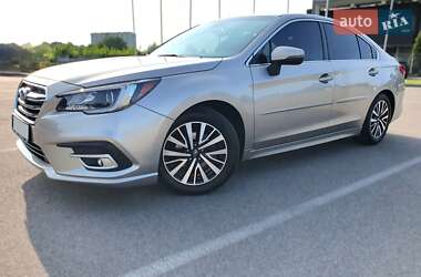 Седан Subaru Legacy 2018 в Києві