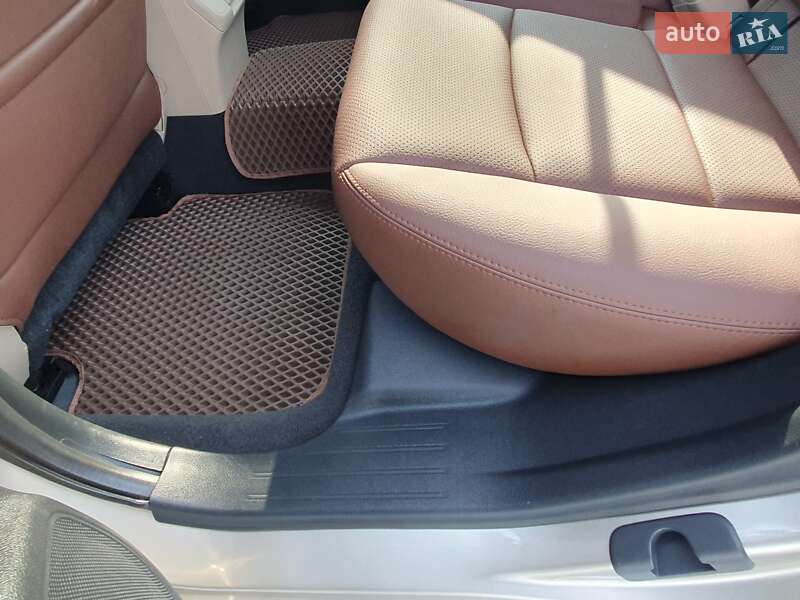 Седан Subaru Legacy 2018 в Києві