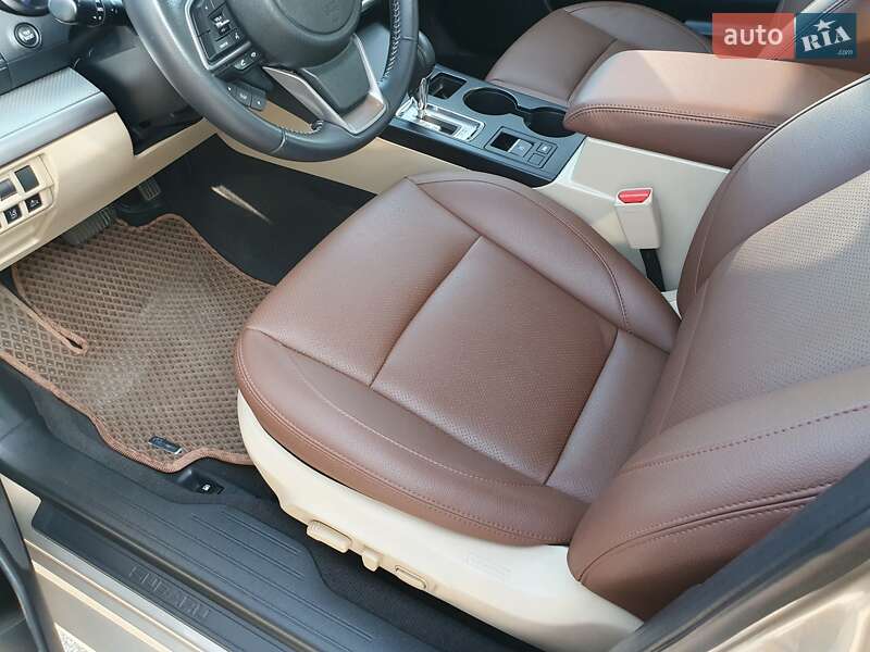 Седан Subaru Legacy 2018 в Києві