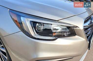 Седан Subaru Legacy 2018 в 