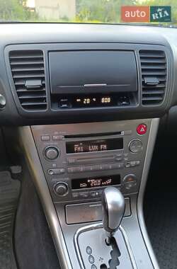 Универсал Subaru Legacy 2004 в 