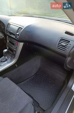 Универсал Subaru Legacy 2004 в 