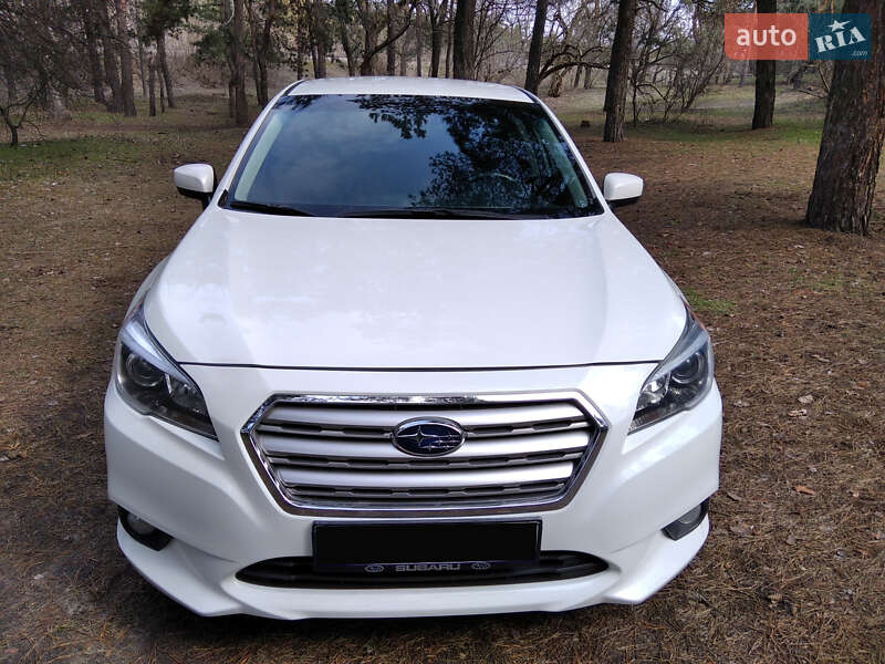 Subaru Legacy 2016
