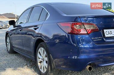 Седан Subaru Legacy 2017 в 