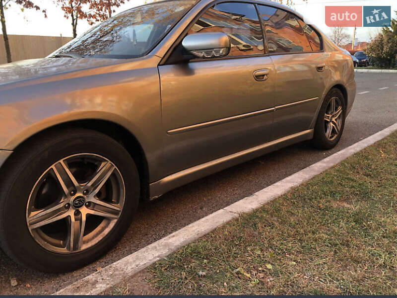 Седан Subaru Legacy 2005 в Киеве фото 3 Седан Subaru Legacy 2005 в Киеве