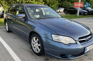 Седан Subaru Legacy 2004 в Києві