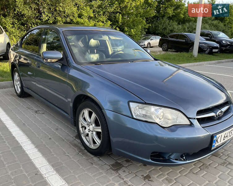 Subaru Legacy 2004