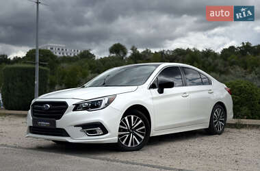 Седан Subaru Legacy 2018 в Днепре