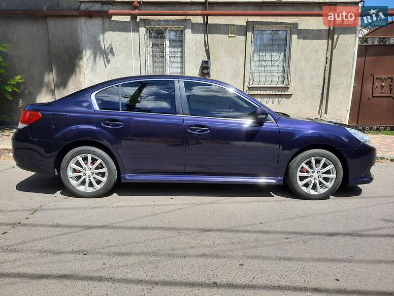 Седан Subaru Legacy 2010 в Одессе