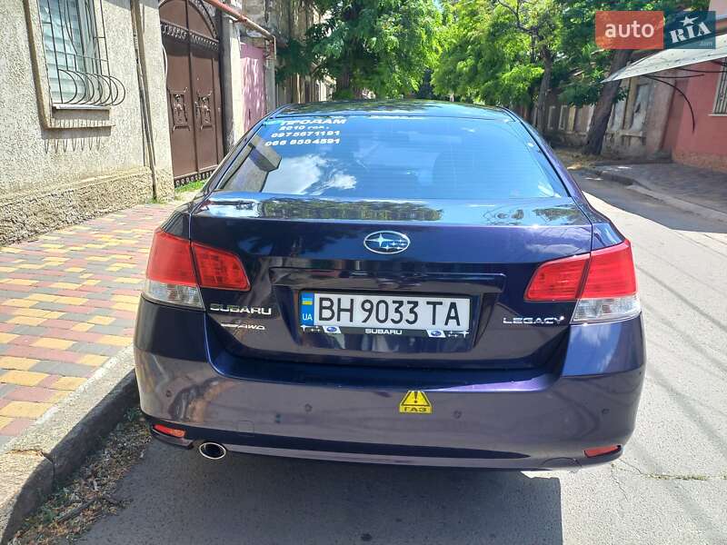 Седан Subaru Legacy 2010 в Одессе