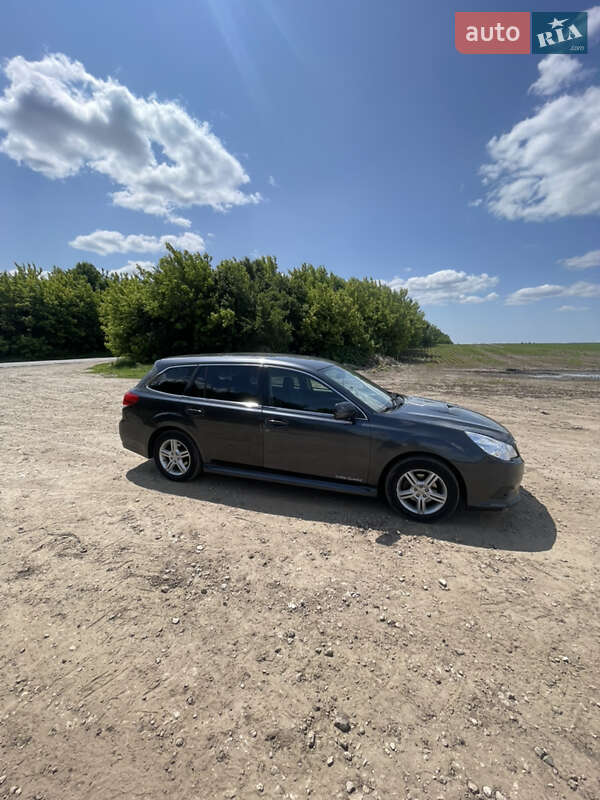 Универсал Subaru Legacy 2011 в Ровно