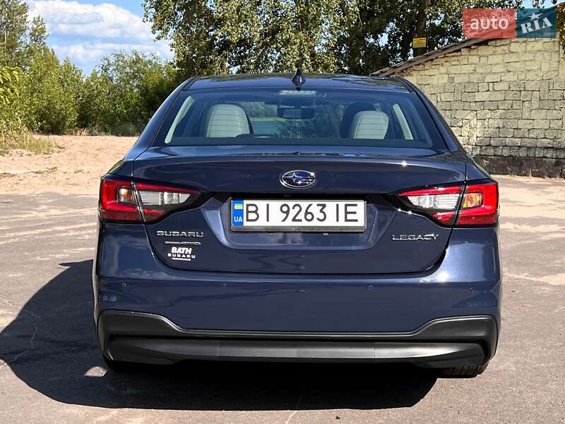 Седан Subaru Legacy 2023 в Кременчуге