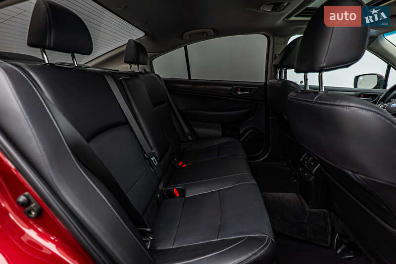 Седан Subaru Legacy 2015 в Києві
