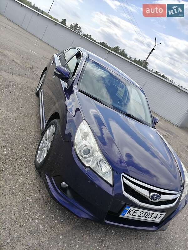Subaru Legacy 2010