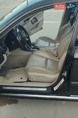 Седан Subaru Legacy 2004 в 