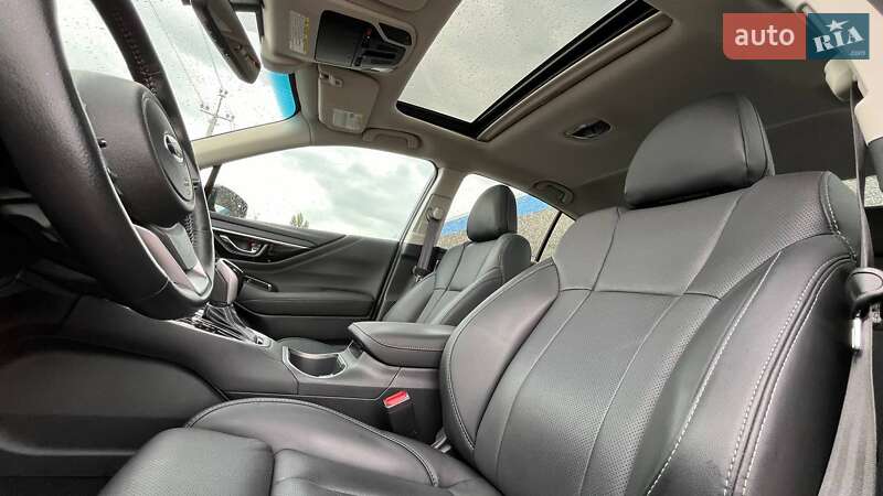 Седан Subaru Legacy 2022 в Киеве