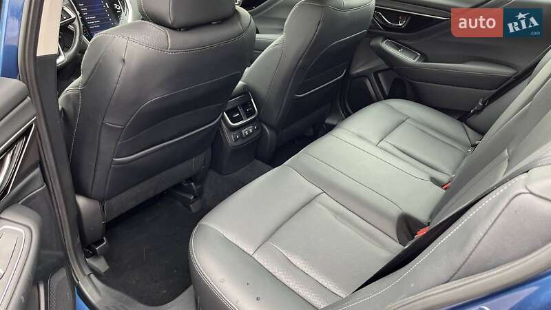 Седан Subaru Legacy 2022 в Киеве