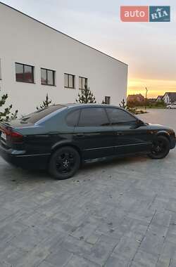 Седан Subaru Legacy 2001 в 