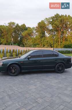 Седан Subaru Legacy 2001 в 