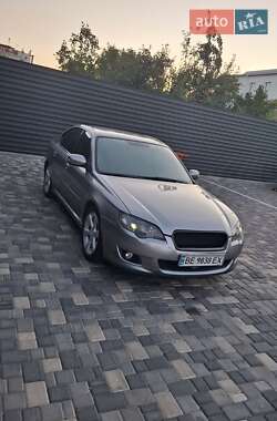 Седан Subaru Legacy 2006 в Николаеве
