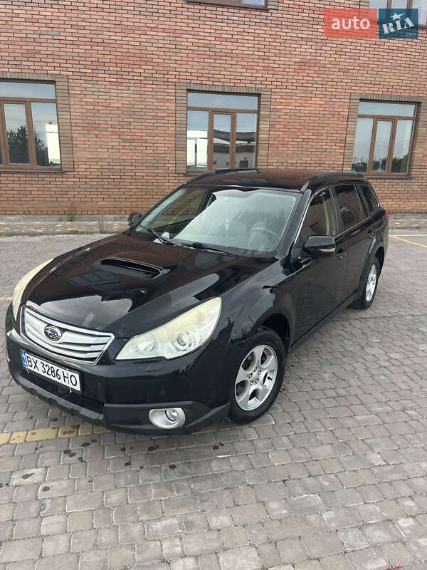 Универсал Subaru Legacy 2010 в Теофиполе