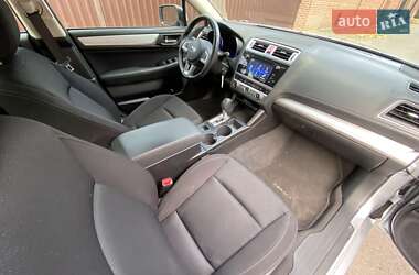 Седан Subaru Legacy 2016 в 