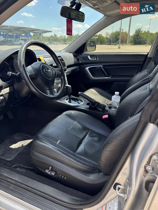 Седан Subaru Legacy 2007 в Запорожье