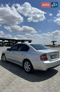 Седан Subaru Legacy 2005 в 