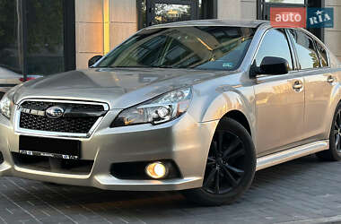 Седан Subaru Legacy 2013 в Днепре