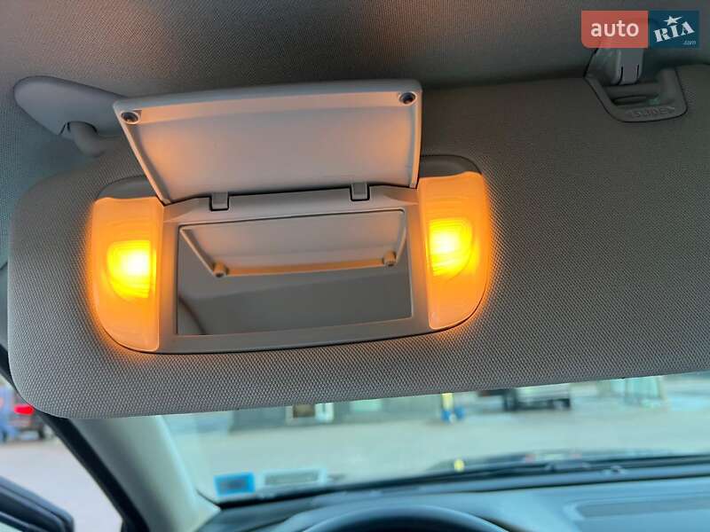 Седан Subaru Legacy 2020 в Тернополе