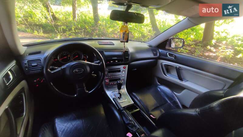 Седан Subaru Legacy 2005 в Тернополі