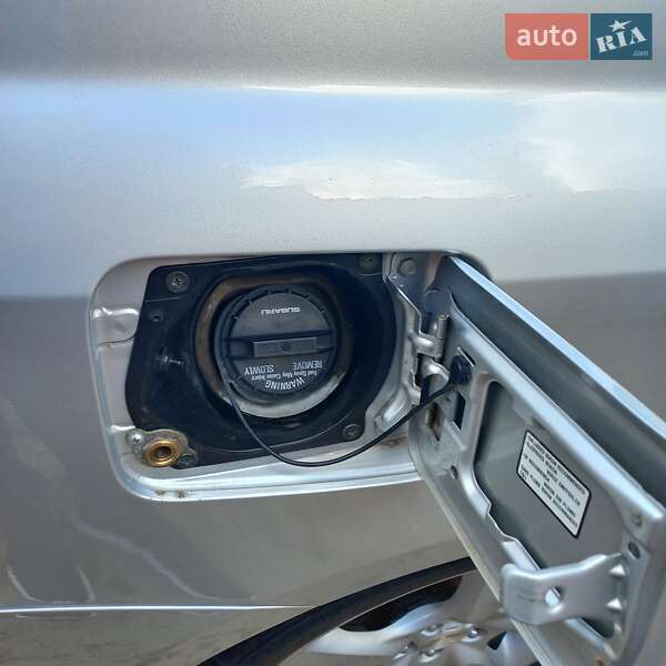 Седан Subaru Legacy 2004 в Харькове