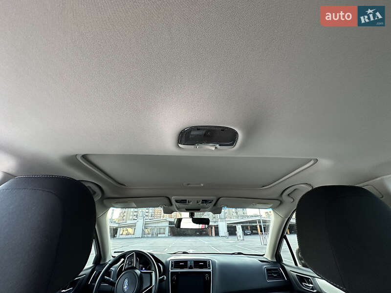 Седан Subaru Legacy 2017 в Києві