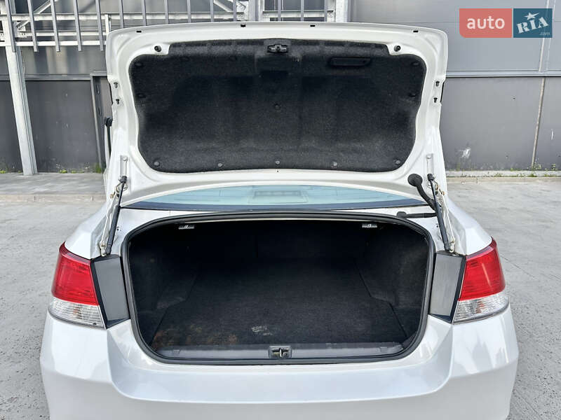 Седан Subaru Legacy 2010 в Киеве фото 22 Седан Subaru Legacy 2010 в Киеве