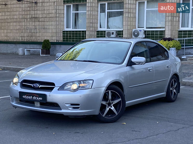 Седан Subaru Legacy 2004 в Николаеве