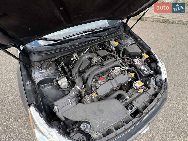 Седан Subaru Legacy 2014 в Киеве