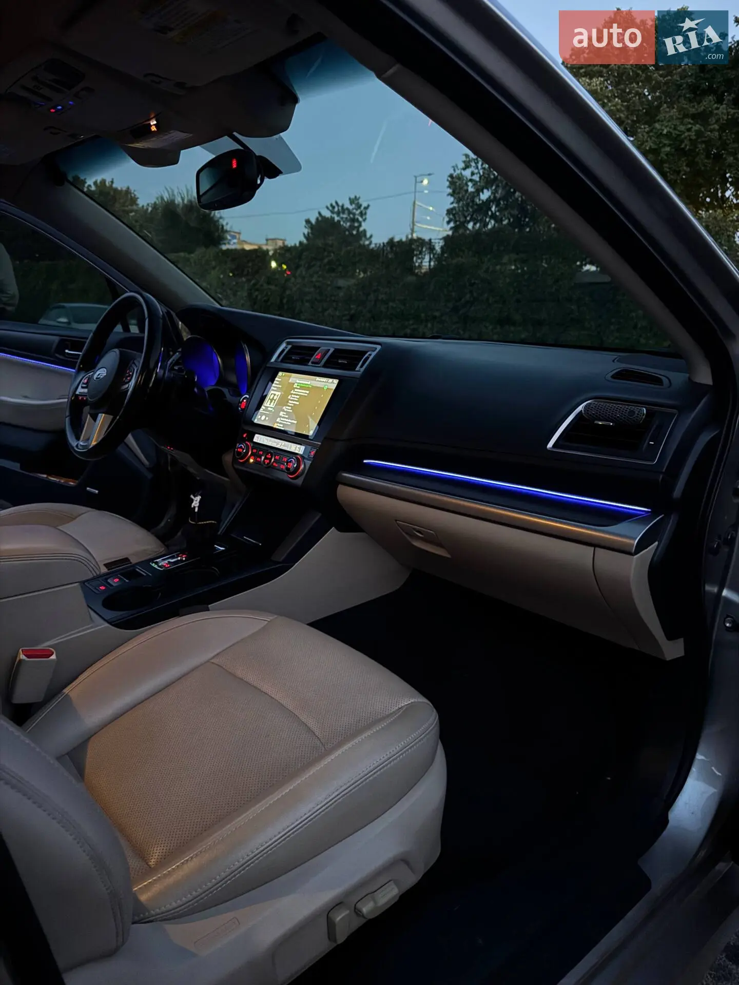 2016 Subaru Legacy - мініатюра 18