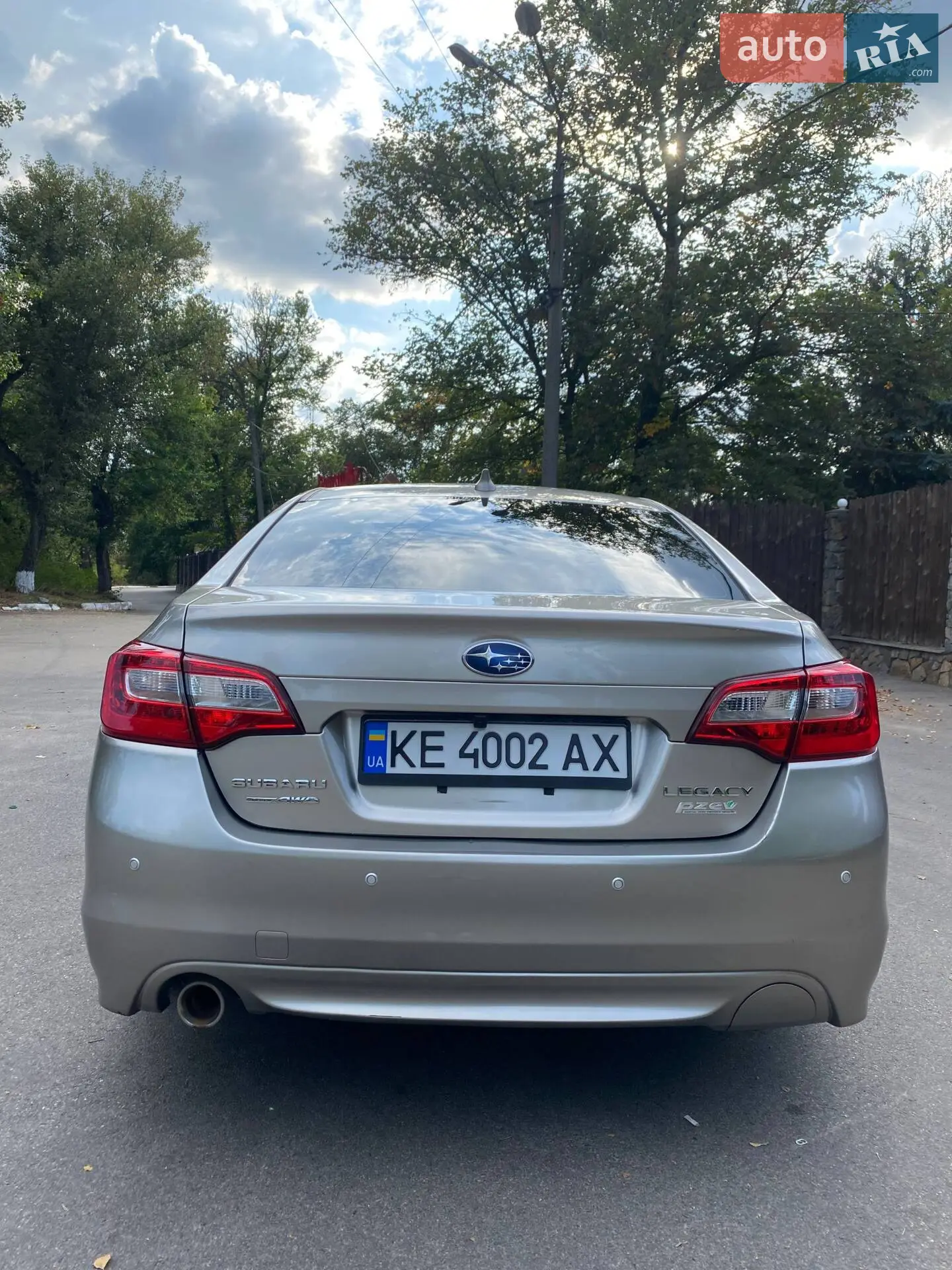 2016 Subaru Legacy - мініатюра 3