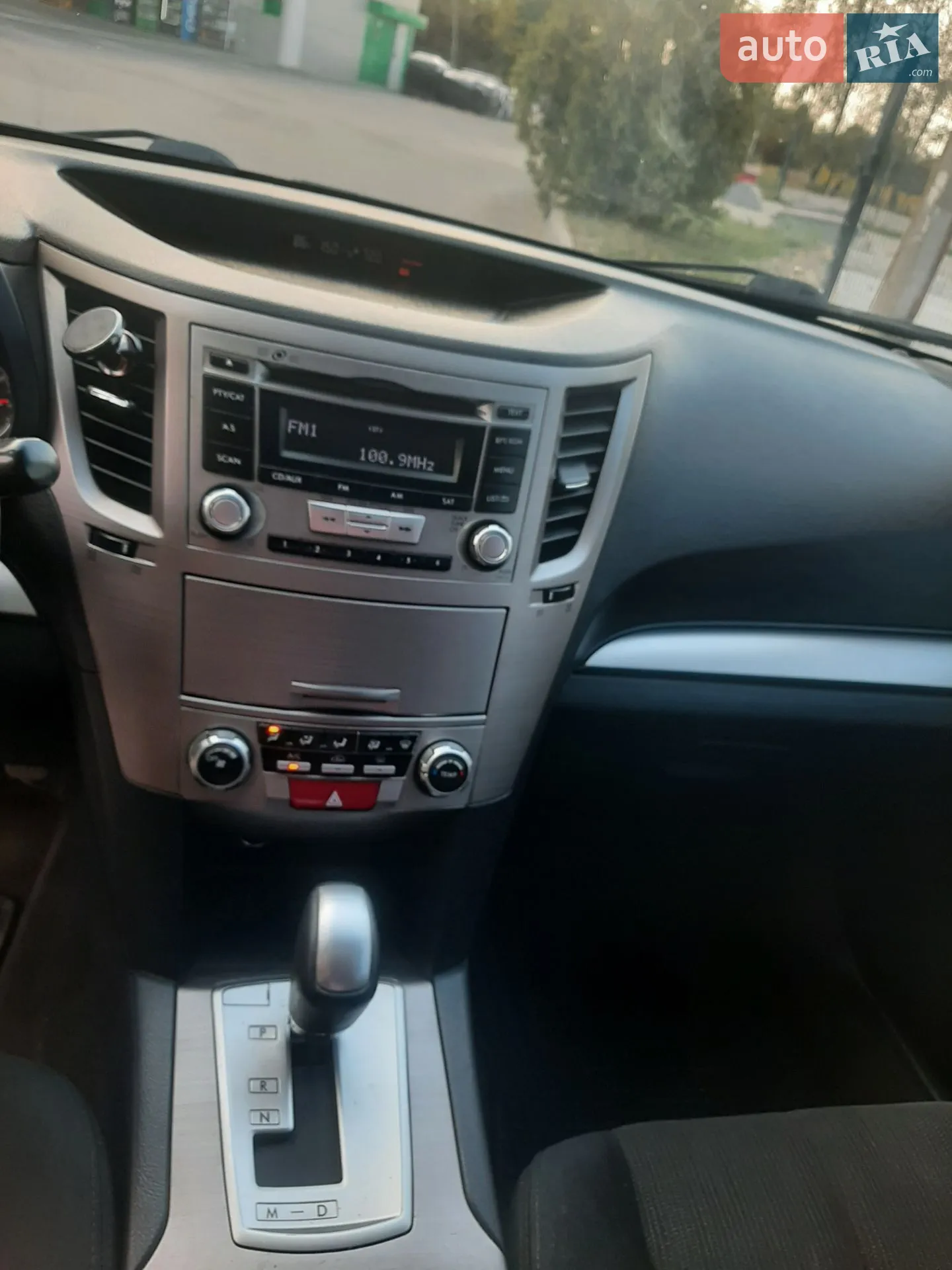 2012 Subaru Legacy - мініатюра 9