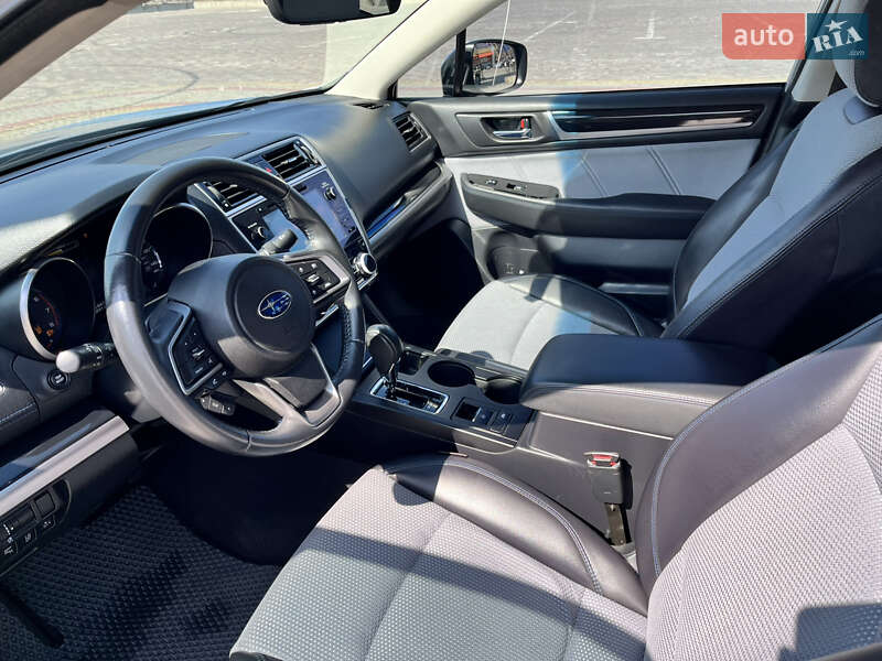 Седан Subaru Legacy 2018 в Харькове