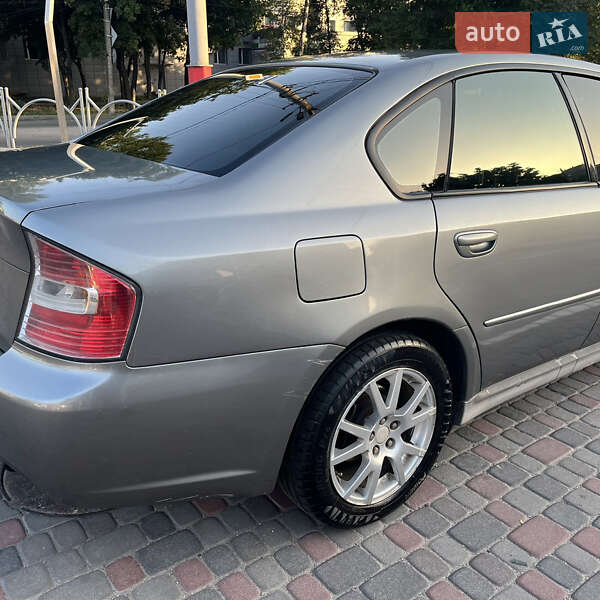Седан Subaru Legacy 2006 в Днепре