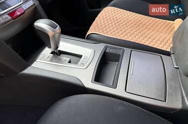 Седан Subaru Legacy 2009 в 