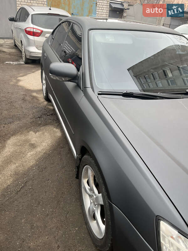Седан Subaru Legacy 2005 в Днепре