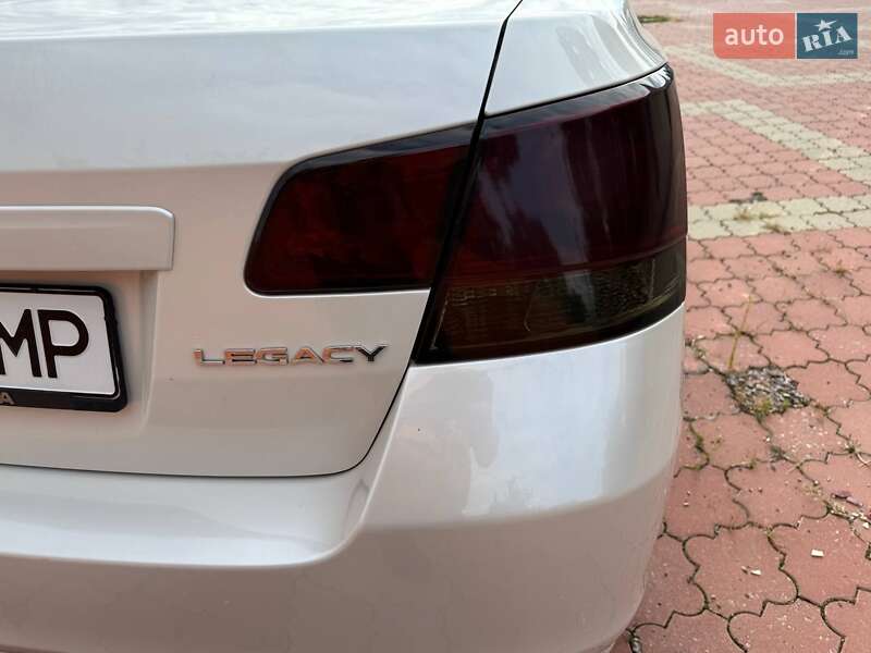 Седан Subaru Legacy 2009 в Харькове