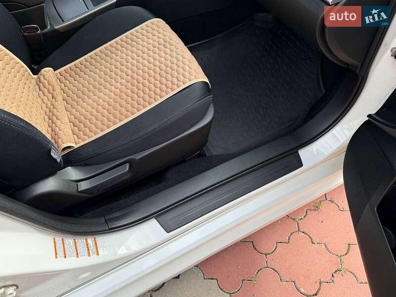 Седан Subaru Legacy 2009 в Харькове