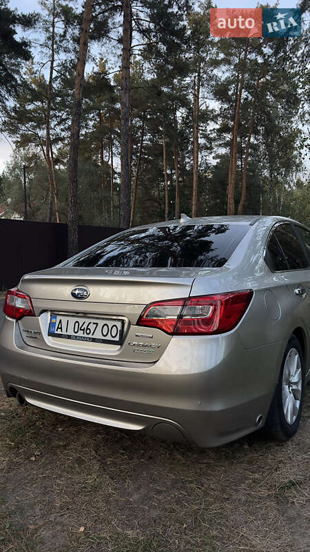 Седан Subaru Legacy 2016 в Киеве