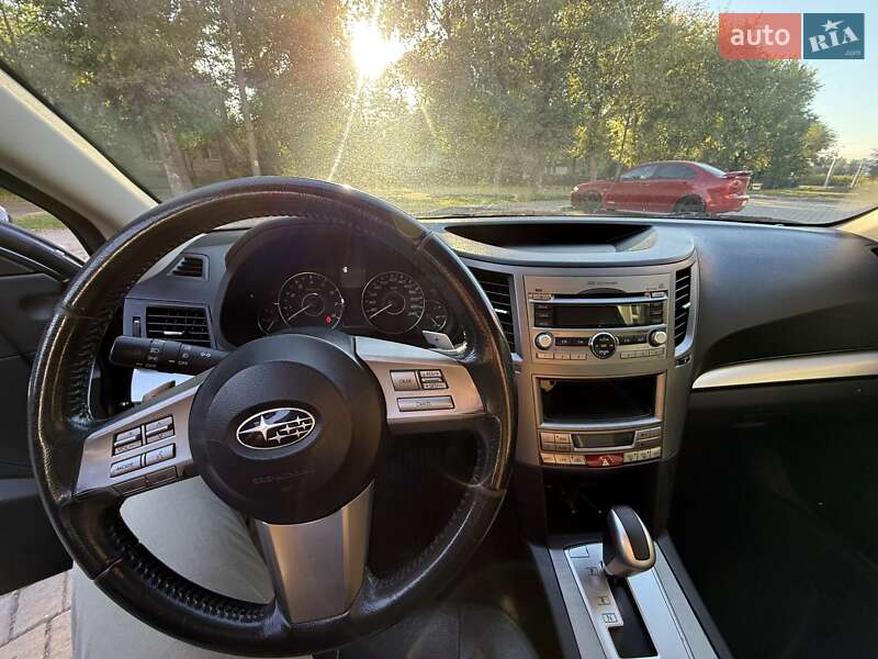 Седан Subaru Legacy 2011 в Запорожье